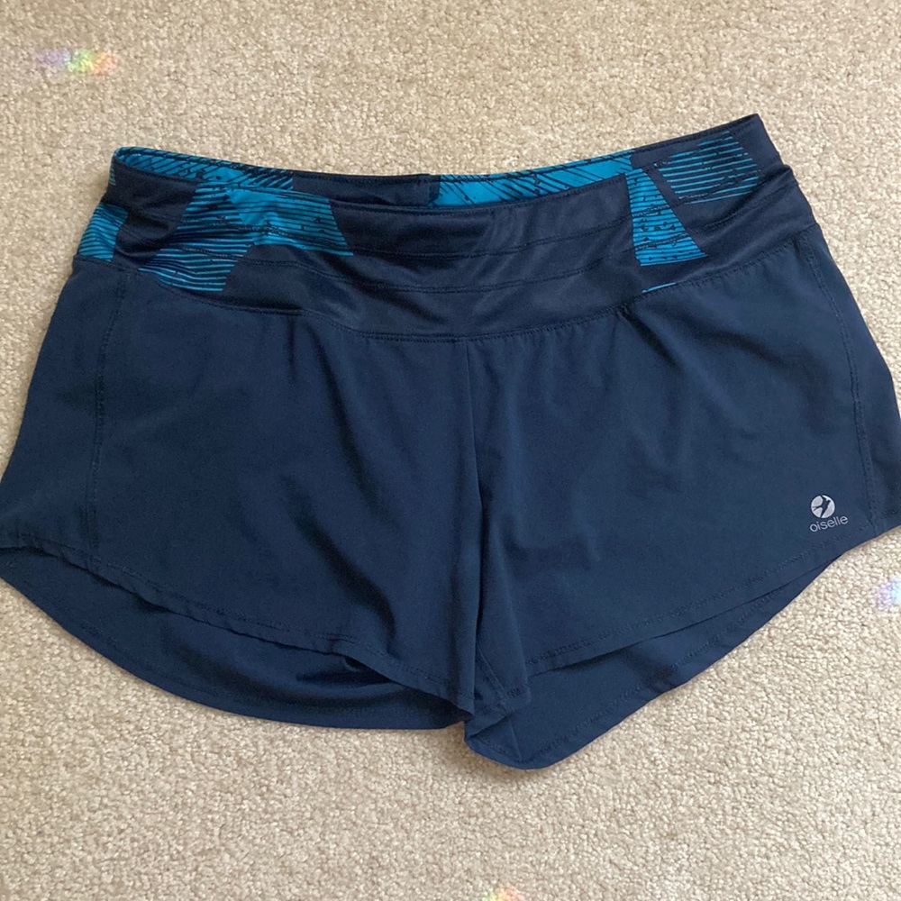 Oiselle Roga Navy Shorts size 06